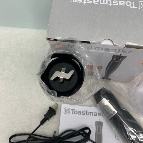 Toastmaster Immersion Blender TM-2021B 100 Watt Motor 25oz Cup 2 Speed Smoothies - Picture 8 of 11
